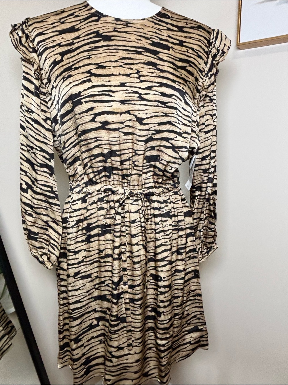 Rails Ora Canyon Animal Print Ruffle Long Sleeve Mini Dress Medium NWT